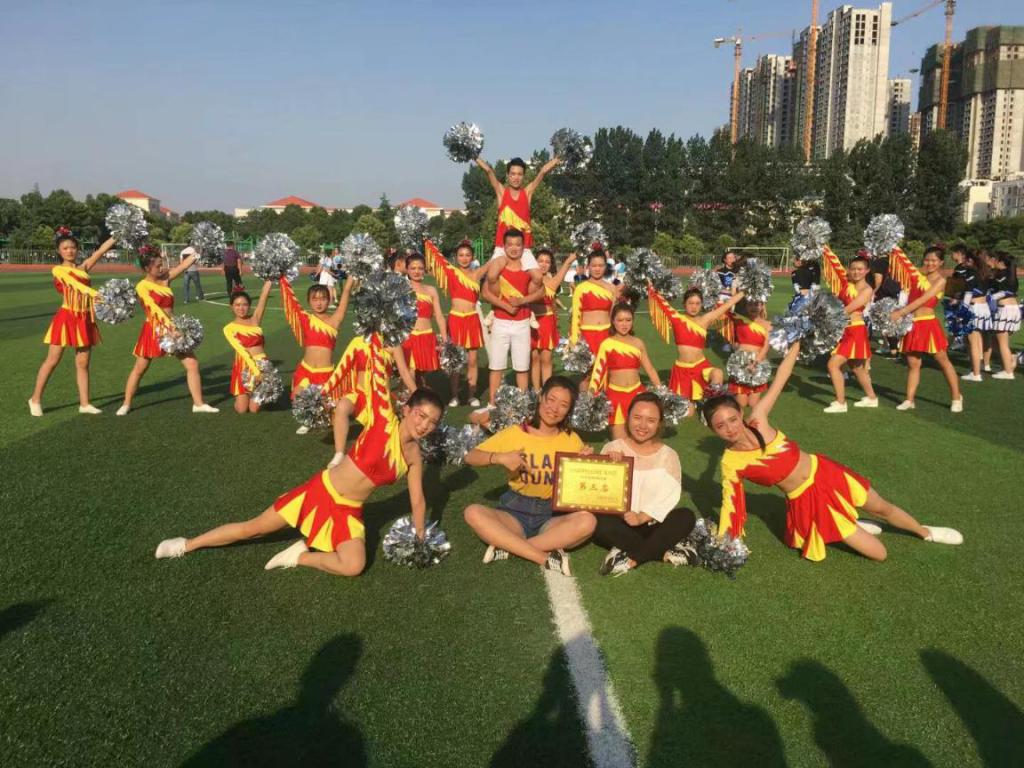 啦啦操大赛